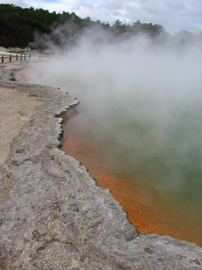 Waiotapu champagne pool