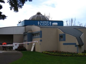 Taupo super loo