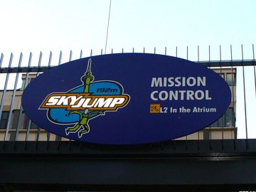 Skytower jump 192m